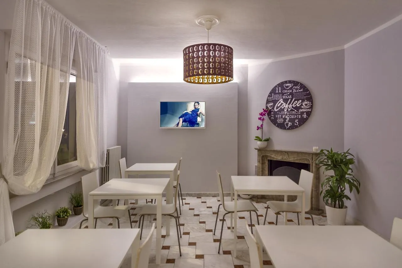 Villa Martina Classic & Luxury Room Pisa 3*,