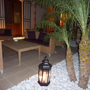 Il Portico 3*, Favignana Italia